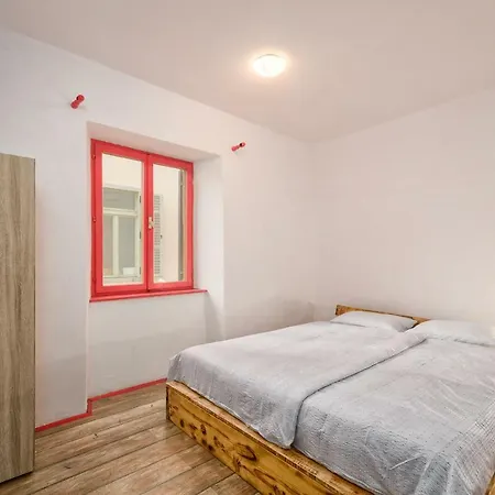 Apartment Pr Segalovih Kanal