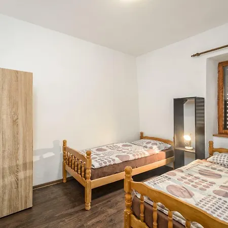 Pr Segalovih Apartment Kanal
